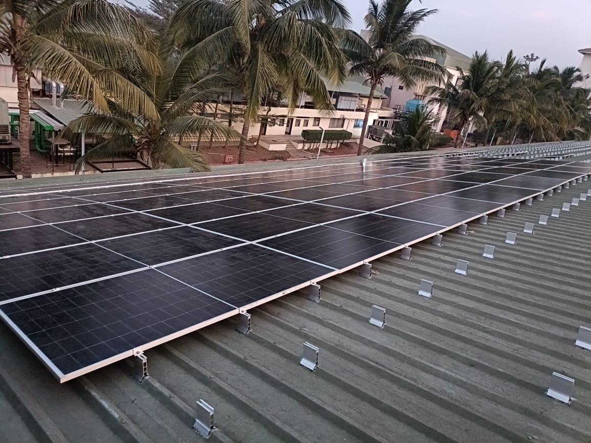 Villa solar rooftop